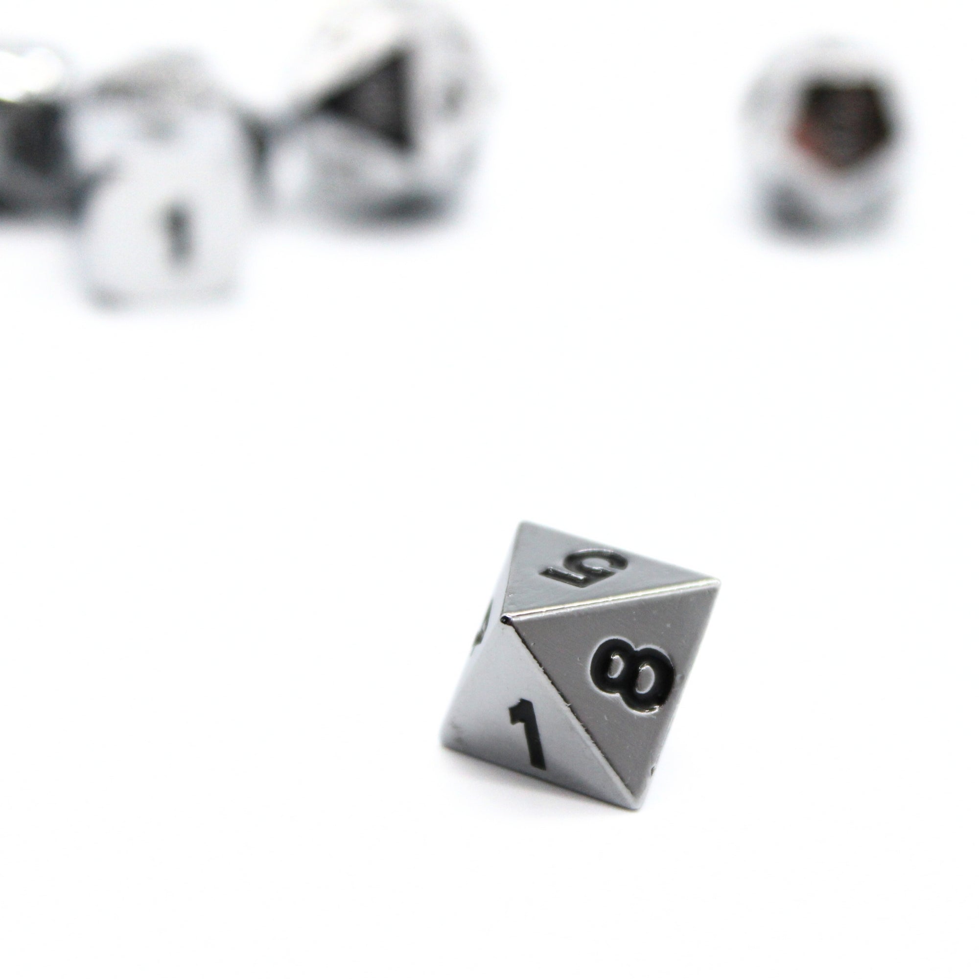 Silver Plated Metal Dice (7pcs Set)