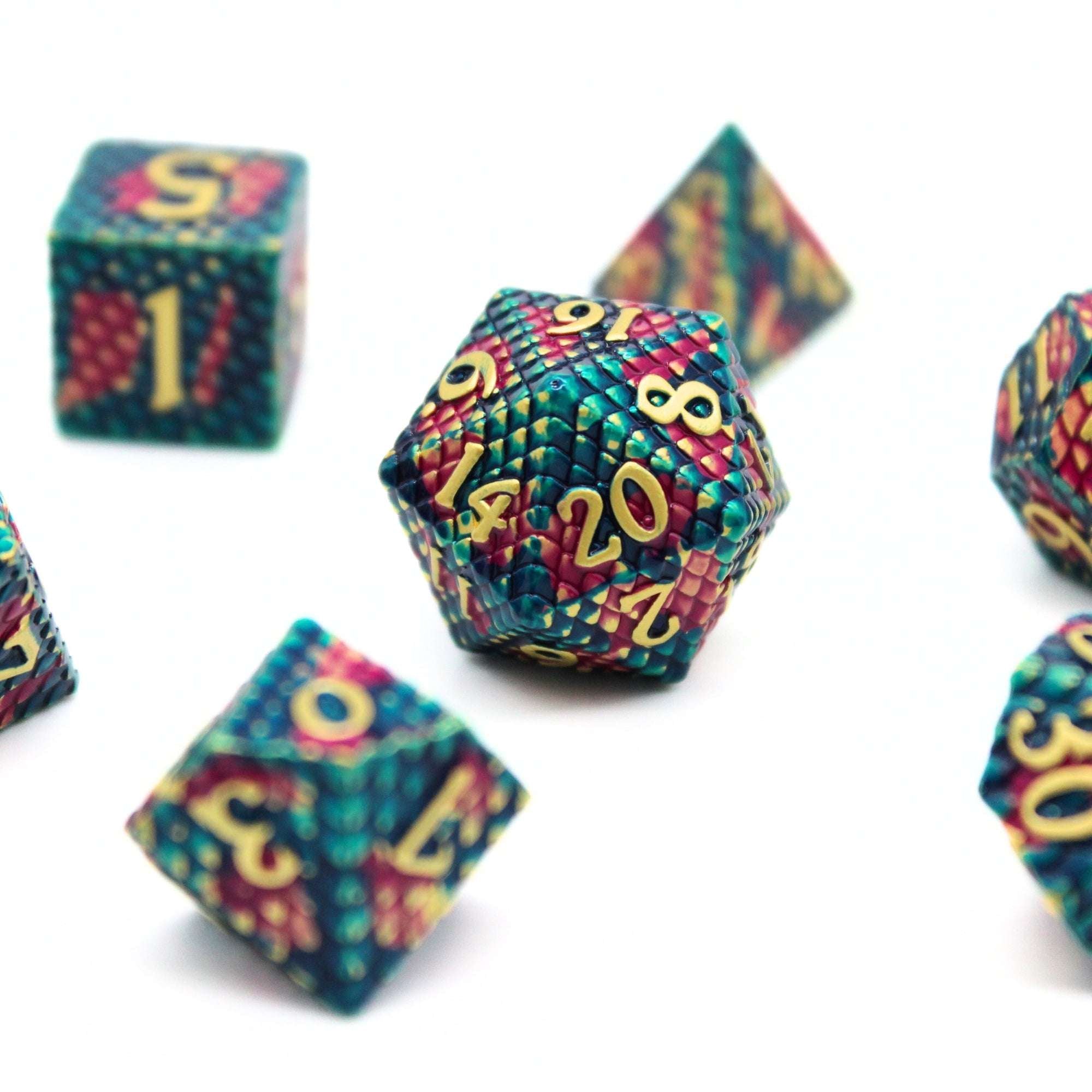 Magenta and Green Dragon Scale Metal Dice (7pcs Set)