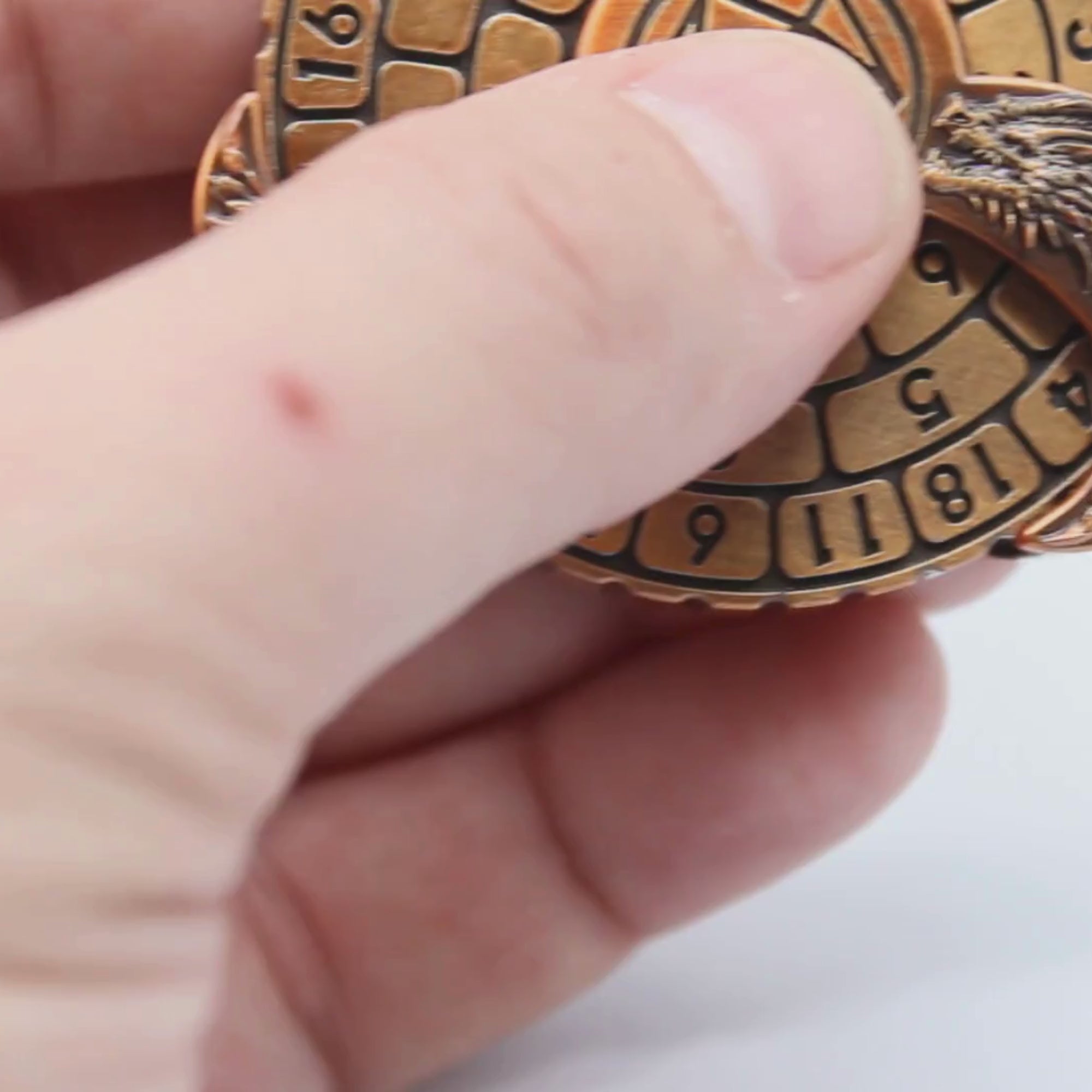 Dragon's Fang Metal Dice Spinner